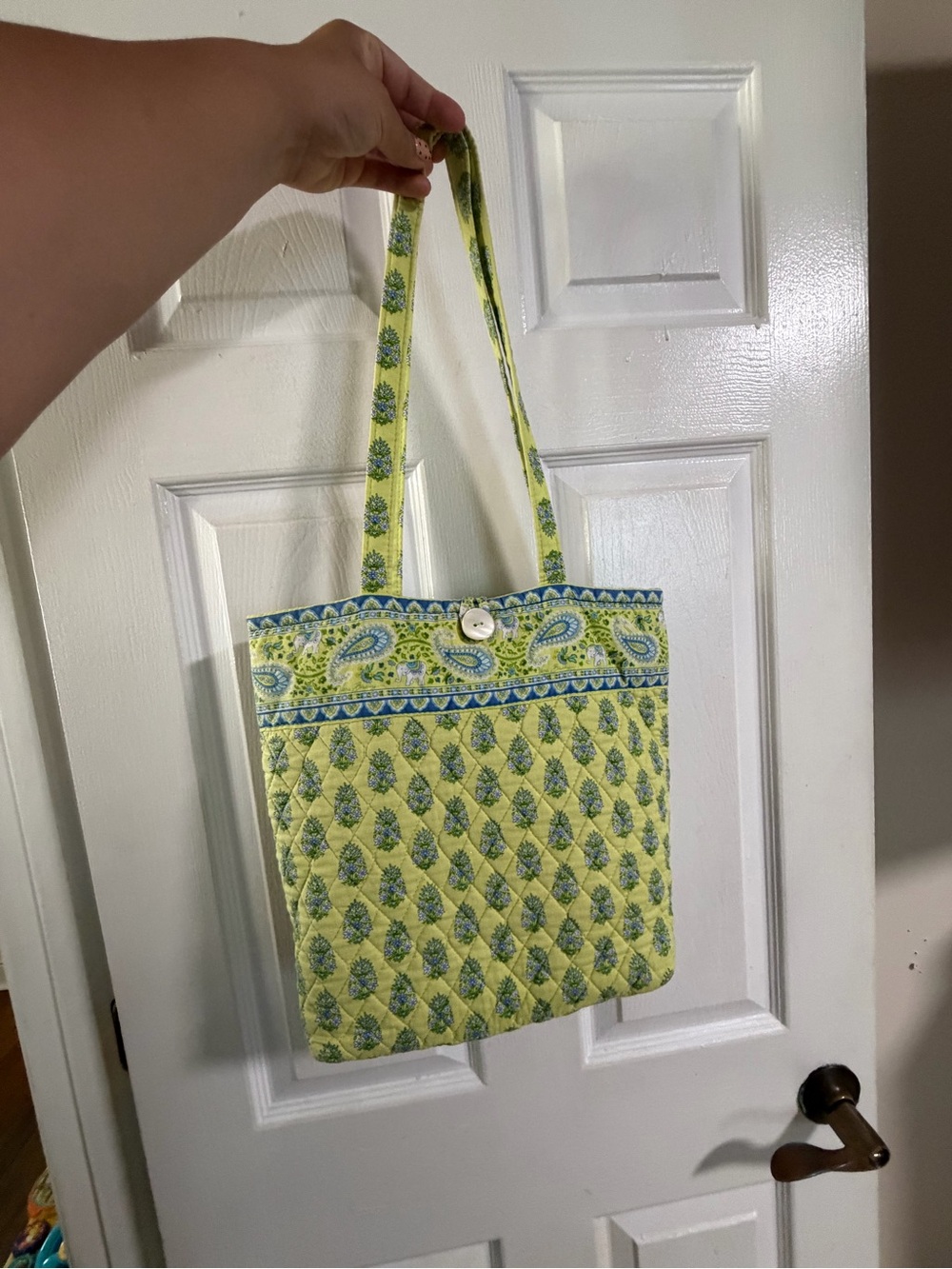 Vera Bradley Yellow Green citrus elephant Quilted Paisley Tote with Blue Trim